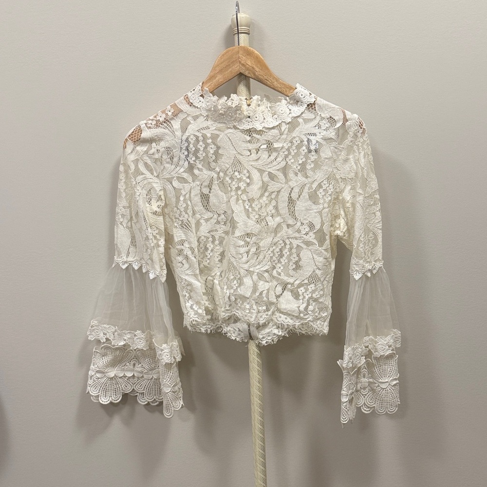 Elegant Lace White Top